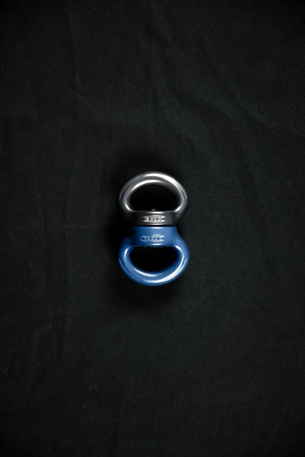 Axis Swivel