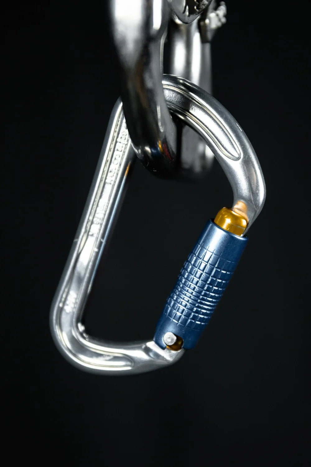 P1AR Aluminum Locksafe Carabiner