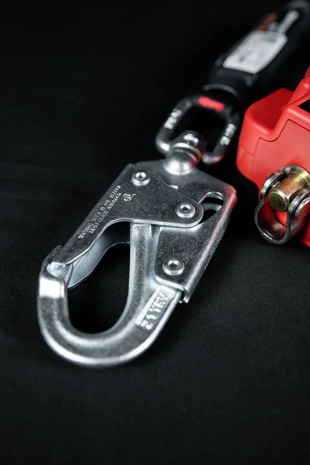 Orca Strap Fall Arrester ***